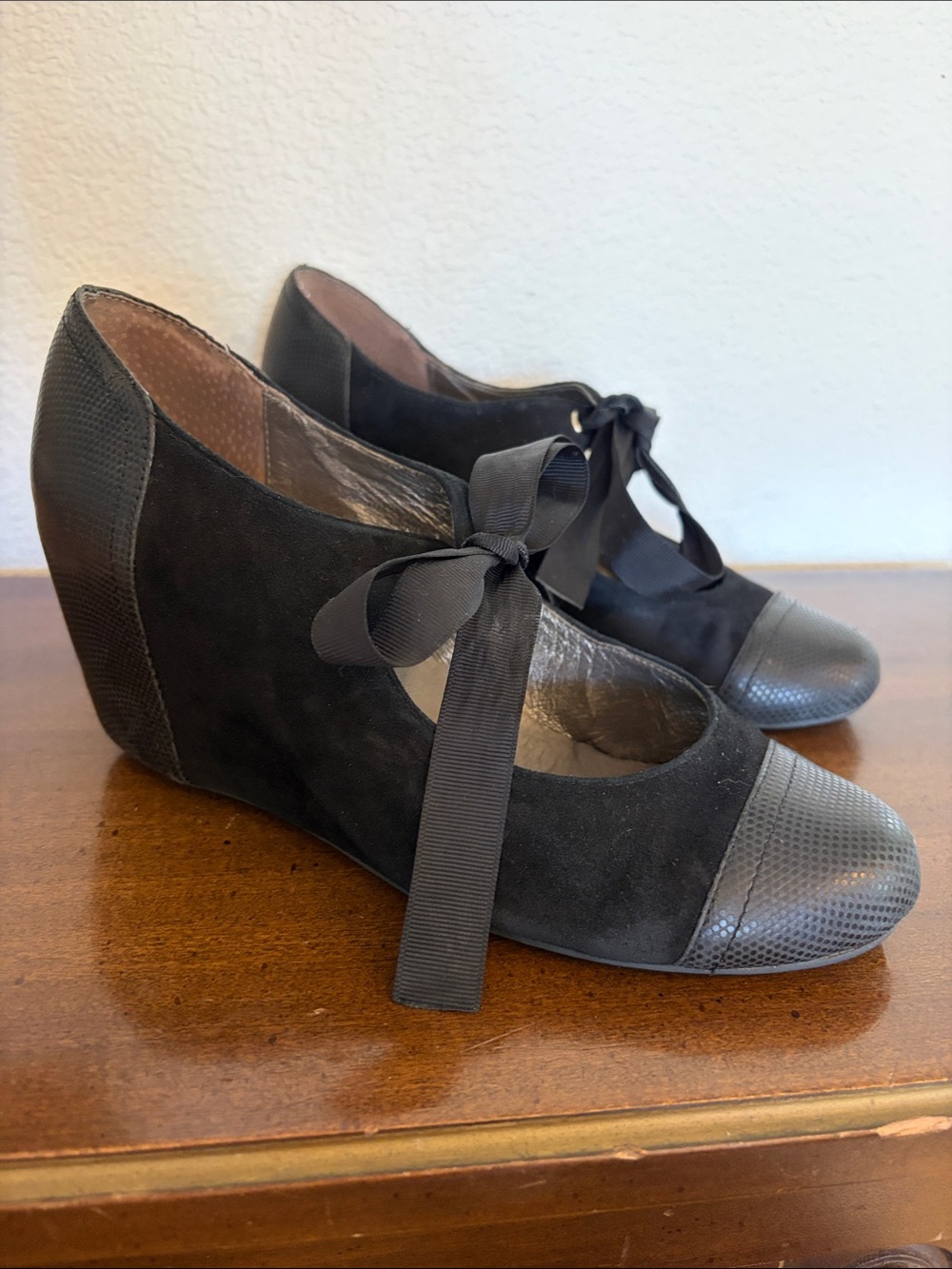 Jeffrey Campbell Vintage Black Suede Leather Wedge Mary Jane with Ribbon Tie 9 - Picture 1 of 10